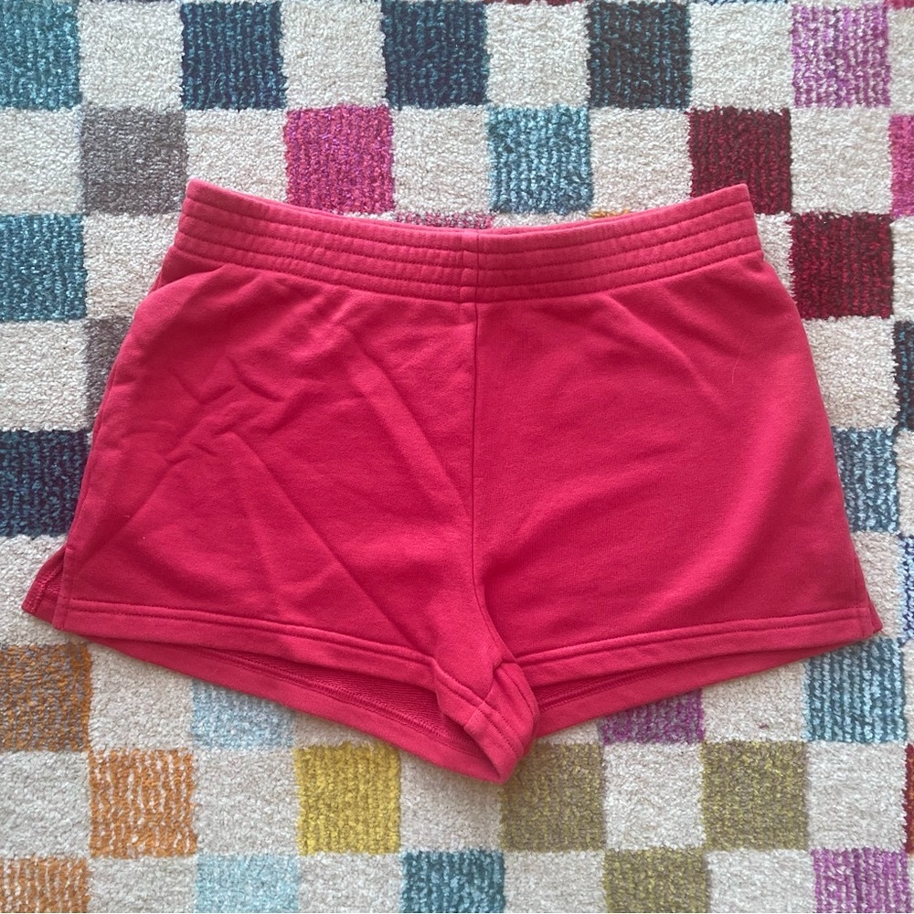 Airy Fleece Perfect 2” Sweatshort